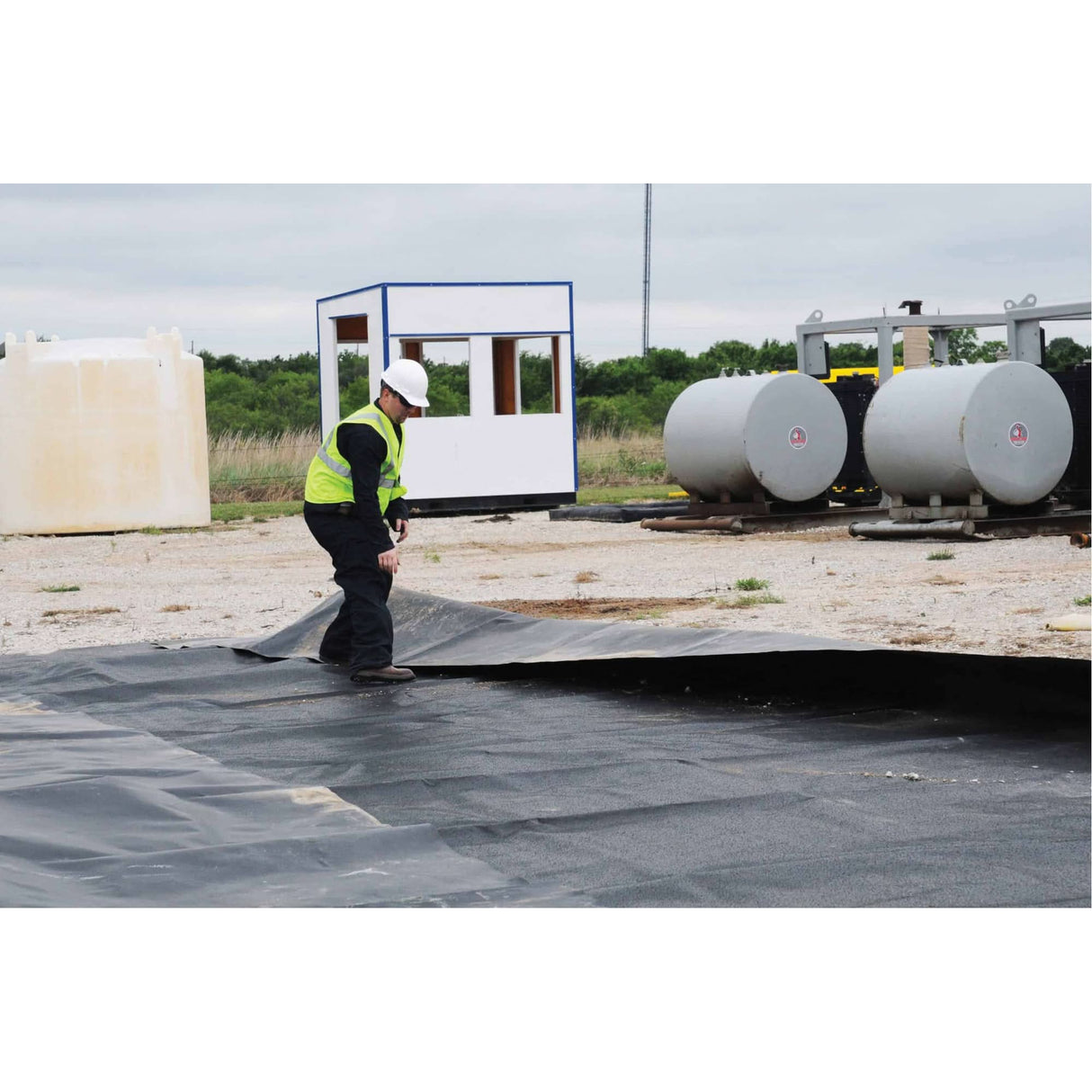 Ultra-Containment Wall® M2 Containment Wall 24' x 64' Liner