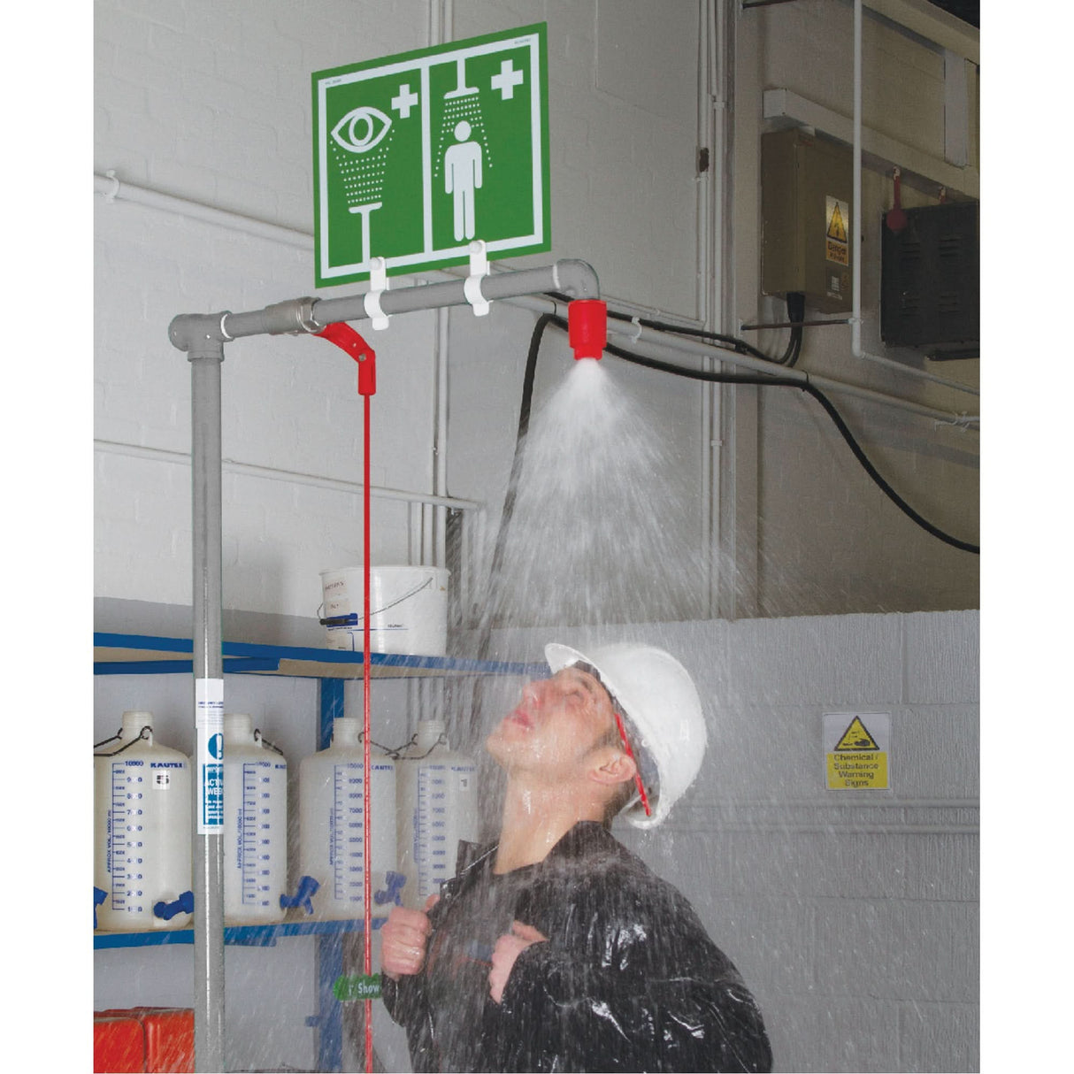 Combination Shower with Closed ABS Bowl & Top Inlet, Pedestal